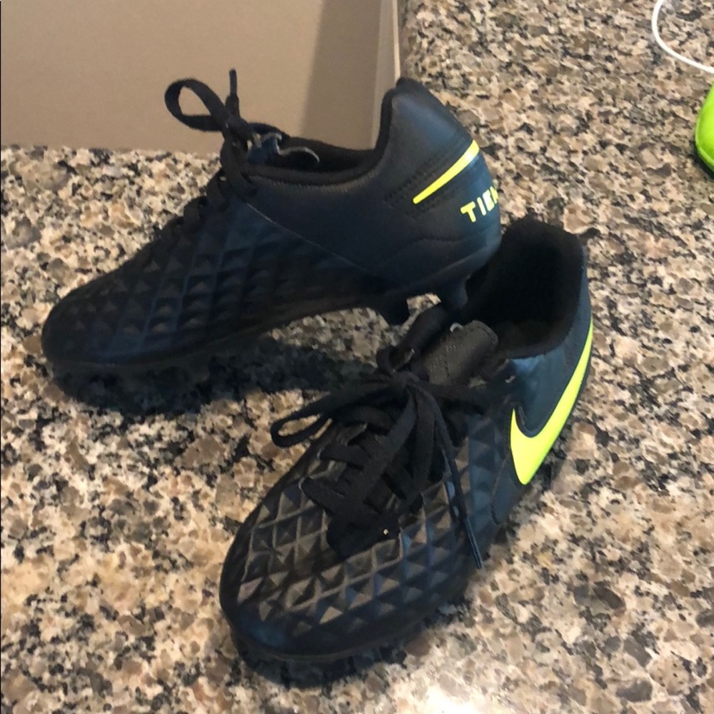 Kids Nike Tiempo soccer cleats